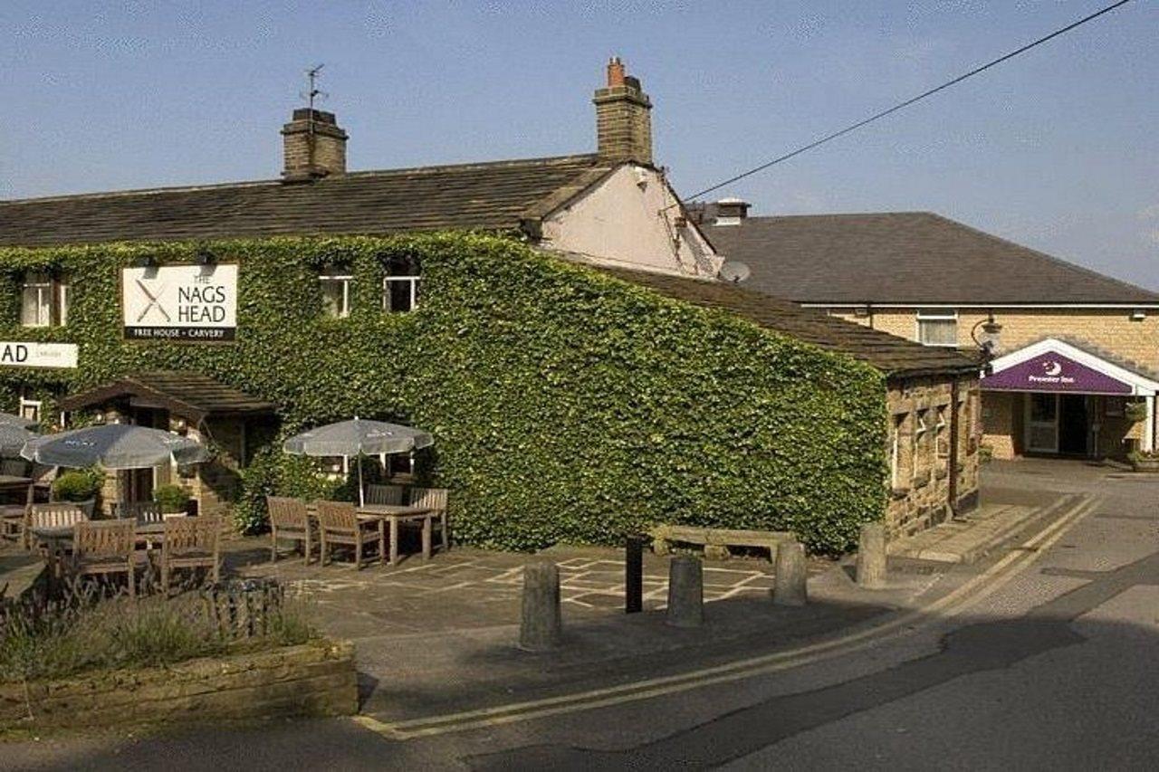 Premier Inn Huddersfield West 외부 사진